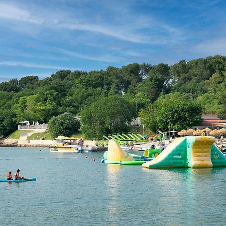 Albatross Mobile Homes On Valamar Camping Lanterna Tar-Vabriga Екстер'єр фото